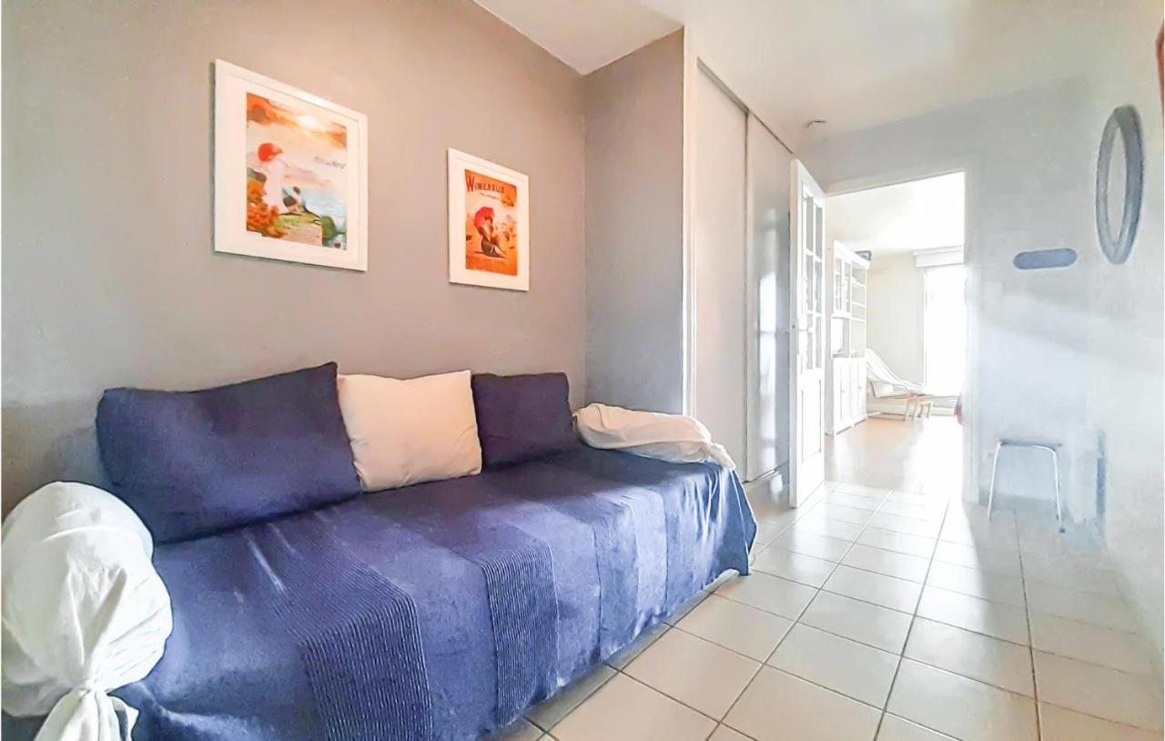 Gorgeous In With Kitchen Apartment *